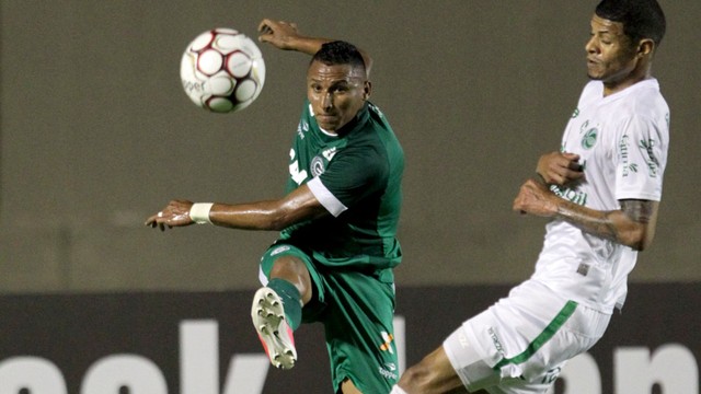 Lance da vitória do Goiás, por 1 a 0, sobre o Juventude (RS), pela Série B 2017, no Serra Dourada