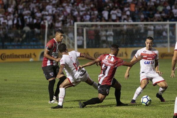 Lance do primeiro jogo entre Vila e Ferroviário (CE) - 1 a 1 - Copa do Brasil 2018 - Terceira Fase - Presidente Vargas - Fortaleza - Ceará